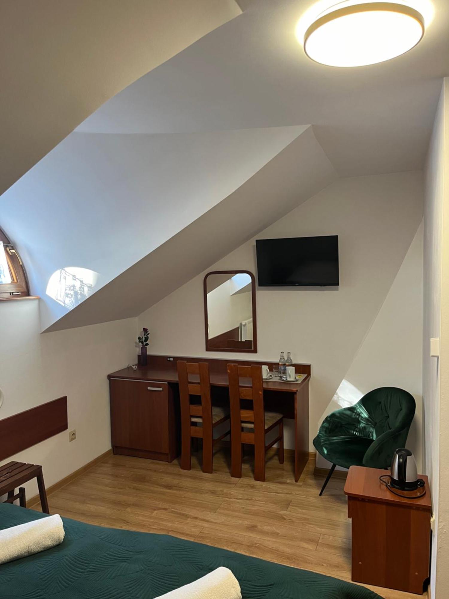Kamienica Przy Bramie Otel Opatow  Dış mekan fotoğraf