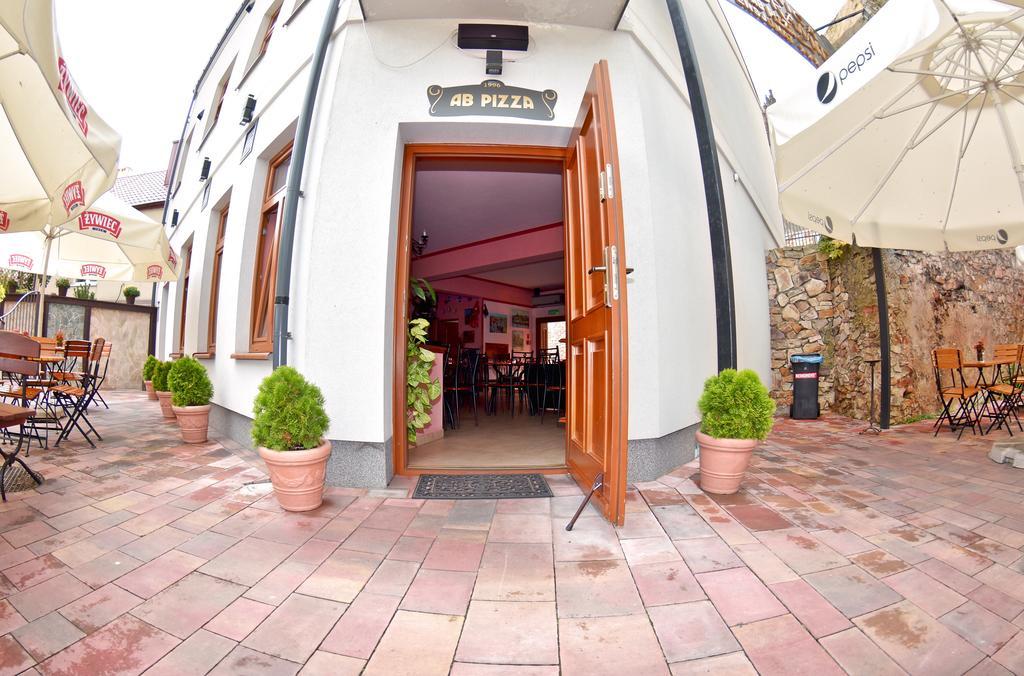 Kamienica Przy Bramie Otel Opatow  Dış mekan fotoğraf